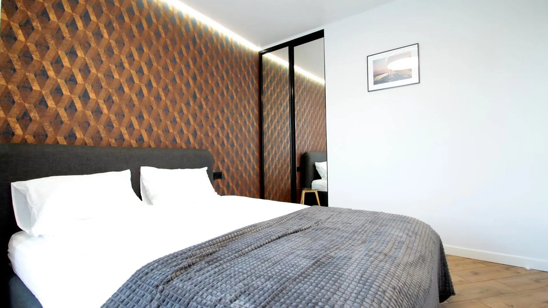 Smart Apart Center Lviv Apartment
