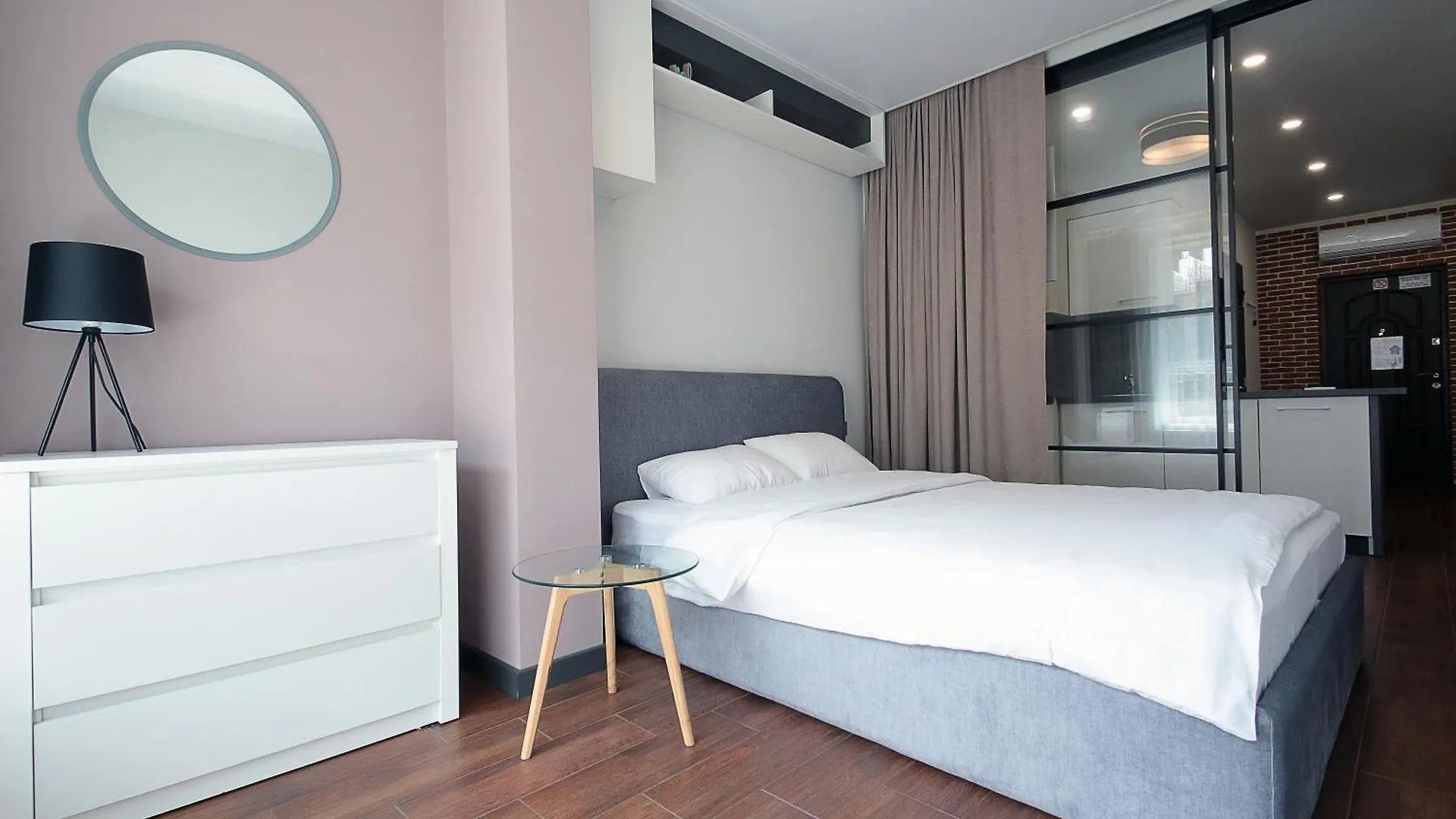 Smart Apart Center Lviv 0*,  Ukraine